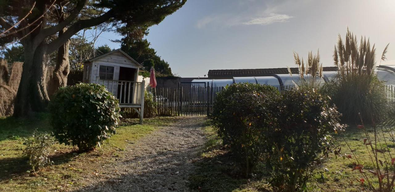 ホテルL'Ile De Re Les Trois Moulins サン・マルタン・ド・レ エクステリア 写真