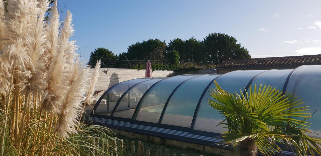 ホテルL'Ile De Re Les Trois Moulins サン・マルタン・ド・レ エクステリア 写真